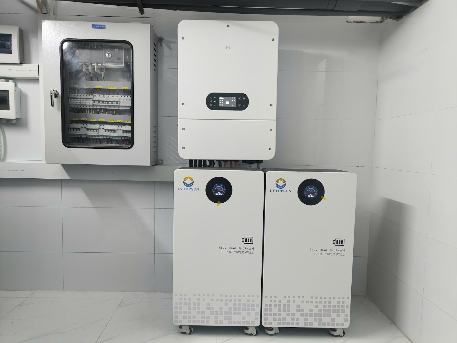 Pin lưu trữ LVTOPSUN LVTS-512314-G3 16.07kWh lắp đặt thực tế | Ngọc Bảo