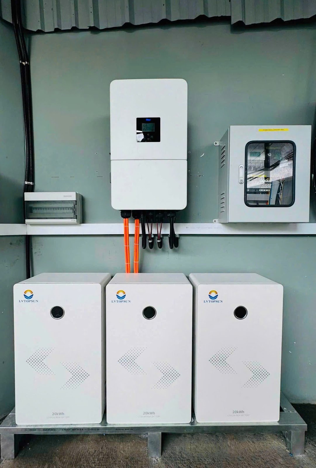 Pin lưu trữ LVTOPSUN LVTS-512392 20kWh lắp đặt thực tế | Ngọc Bảo